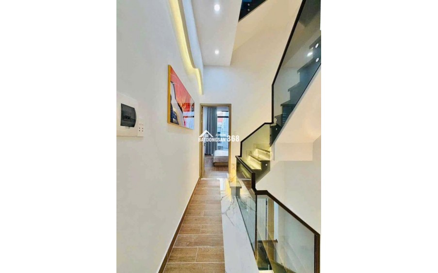  NHÀ 3 TẦNG KHU VIP TÂN BÌNH – HẺM XE HƠI ĐỖ CỬA  Vị trí đẹp, hẻm xe hơi thông thoáng, khu dân cư an ninh, dân trí cao